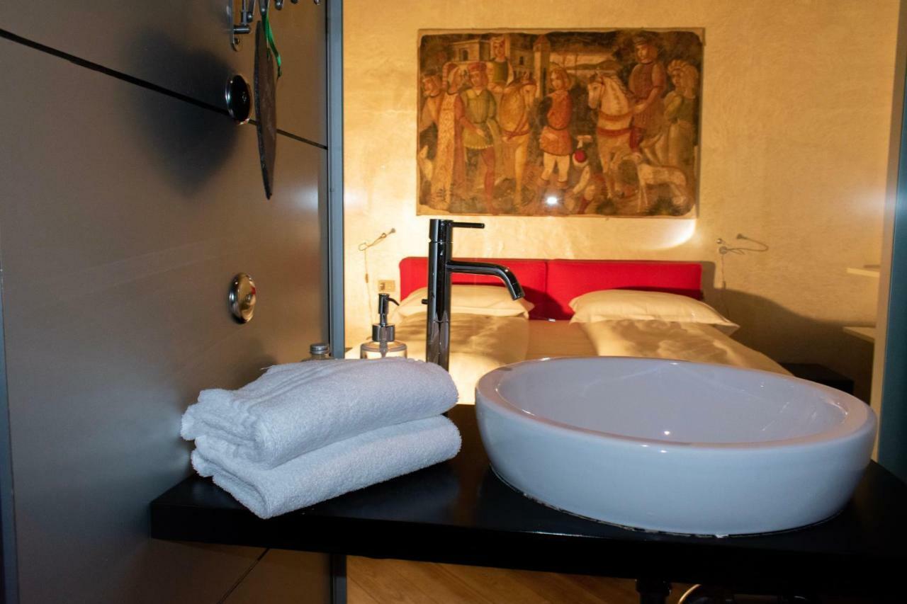 Flora Inn, Flora I - Nel Cuore Di Bergamo Alta Zewnętrze zdjęcie