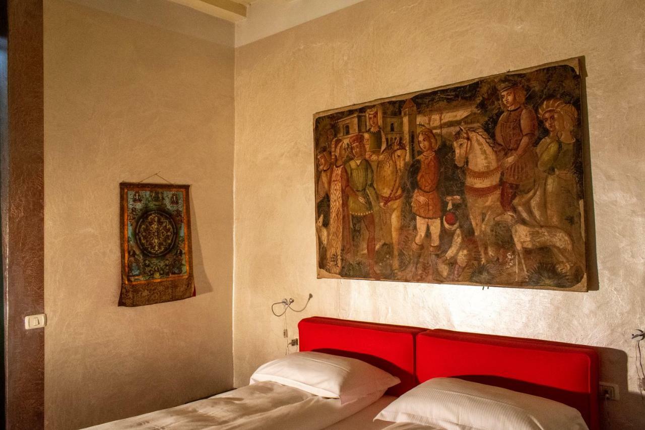 Flora Inn, Flora I - Nel Cuore Di Bergamo Alta Zewnętrze zdjęcie